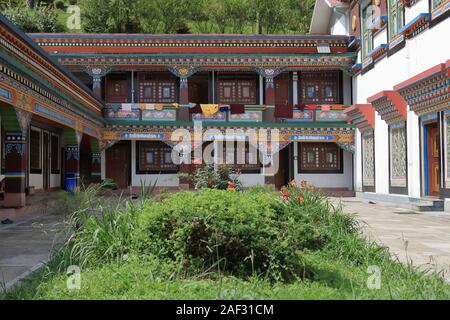 Jardin à l'intérieur de monastère Ranka au Sikkim, Inde Banque D'Images