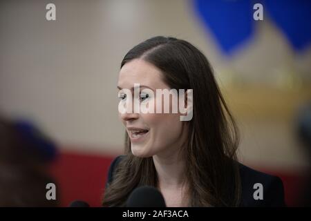 Bruxelles, Belgique. Dec 12, 2019. Nouveau premier ministre finlandais Sanna Marin parle avant une session de deux jours du Conseil européen, le 12 décembre 2019, à Bruxelles, Belgique. Crédit : Petr Kupec/CTK Photo/Alamy Live News Banque D'Images