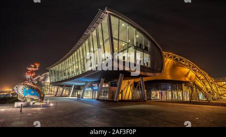 Stage Theatre an der Elbe Banque D'Images