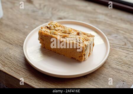Maison saine Gâteau de carotte prête pour Pâques. Banque D'Images