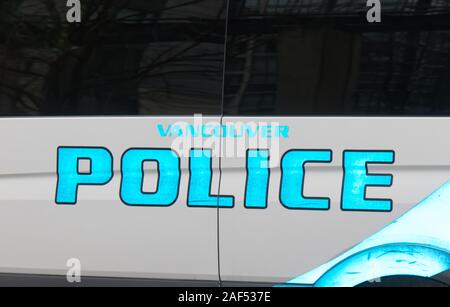 Vancouver, Canada - 1 décembre 2019 : voiture de police 'Vancouver Police' sur la rue West Georgia Banque D'Images
