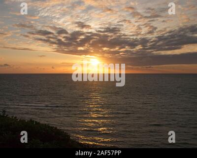 Coucher du soleil sur la côte nord de Jutland-du-Nord, au Danemark, près de Gryon. Banque D'Images