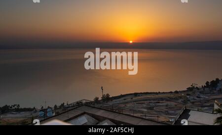 Vue paysage de l'aube sur la mer de Galilée en Israël Banque D'Images