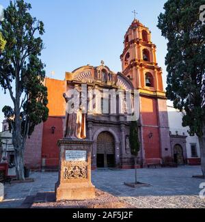 Le Templo del Oratorio de San Felipe Neri tôt le matin, à San Miguel de Allende, Guanajuato, Mexique Banque D'Images