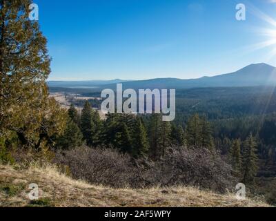 Mountain vista view de burney Californie Banque D'Images
