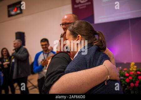 L'élection générale BRITANNIQUE 2019 Mhairi Black & Gavin Newlands SNP. La fraude électorale. Banque D'Images