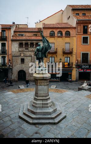 Segovia, Espagne - 8 déc 2019 : Monument à Juan Bravo, capitaine de l'comunero et combattants de Castilla y León au 16ème siècle Banque D'Images