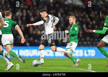 11 décembre 2019, Pride Park Stadium, Derby, England ; Sky Bet Championship, Derby County v Sheffield Mercredi : Tom Lawrence (10) de Derby County Crédit : Jon Hobley/News Images Banque D'Images