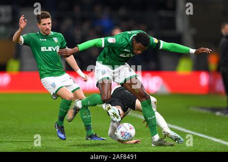 11 décembre 2019, Pride Park Stadium, Derby, England ; Sky Bet Championship, Derby County v Sheffield Mercredi : Dominic Iorfa (27) de Sheffield Mercredi Crédit : Jon Hobley/News Images Banque D'Images