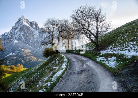 Depuis 2009, les Dolomites et donc l'Alpe di Siusi Sciliar et font partie de l'UNESCO du patrimoine mondial naturel. Banque D'Images