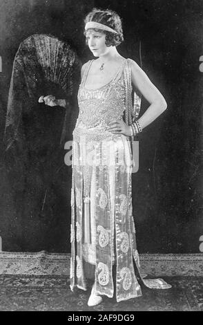 Norma Talmadge, début des années 1920 Banque D'Images