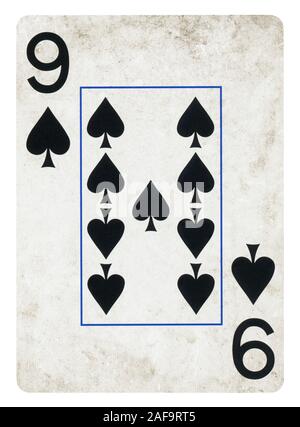 Neuf de pique Vintage playing card - isolated on white (chemin inclus) Banque D'Images