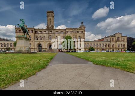 L'Université de Hanovre, officiellement de l'Université Leibniz Gottfried Wilhelm Leibniz Hannover, Hanovre, court de l'Université est une université publique lo Banque D'Images