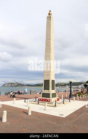 War Memorial, Promenade, Llandudno Banque D'Images