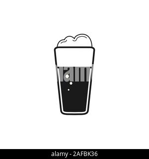 Verre de bière. Verre de mousse dans un verre. Isolé sur fond blanc. Télévision, style design simple. Illustration de Vecteur