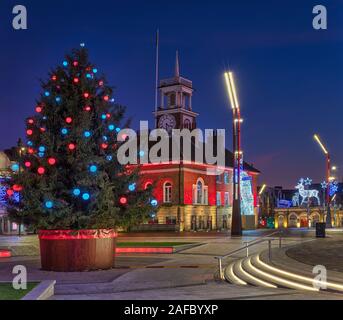 Les lumières de Noël au crépuscule à Stockton-on-Tees, Stockton on Tees, Angleterre, Royaume-Uni Banque D'Images