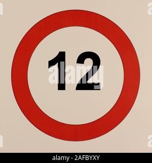Illustration des Straßenverkehrszeichen 'Maximale Geschwindigkeit 12 Stundenkilometer" Banque D'Images