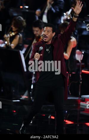 14 décembre 2019 - Cité du Vatican (Saint-Siège) - chanteur Lionel Richie effectue au Concert de Noël dans la Salle Paul VI au Vatican. Â©Evandro Inetti via Zuma sur le fil) (Crédit Image : © Evandro Inetti/Zuma sur le fil) Banque D'Images