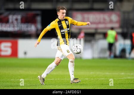 ENSCHEDE, 14-12-2019 Grols , Veste , de l'Eredivisie néerlandaise Football la saison 2019 / 2020 . Vitesse dvd Patrick Vroegh pendant le match FC Twente - Vitesse Banque D'Images