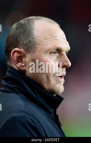 ENSCHEDE, 14-12-2019 Grols , Veste , de l'Eredivisie néerlandaise Football la saison 2019 / 2020 . Vitesse coach Joseph Oosting pendant le match FC Twente - Vitesse Banque D'Images