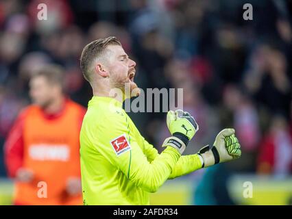 Jubilation goalwart Timo HORN (K), Soccer 1.Bundesliga, 15.journée, FC Cologne (K) - Bayer 04 Leverkusen (LEV) 2 : 0, le 14 décembre, 2019 dans Koeln / Allemagne. ¬ | conditions dans le monde entier Banque D'Images