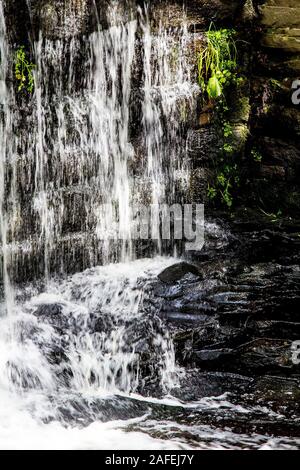 Cascades en honley Banque D'Images