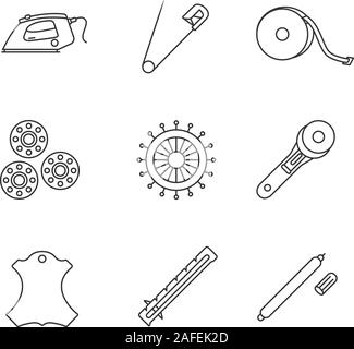 Adaptation des icônes linéaire définie. Fer à repasser à vapeur, de la sécurité et de l'axe de droite, ruban à mesurer, canette, faucheuse rotative, étiquette en cuir, jauge, marqueur. Fine ligne contou Illustration de Vecteur