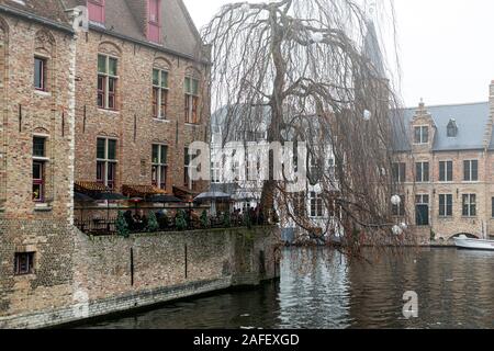 L'affichage classique des canaux de Bruges, Belgique Banque D'Images