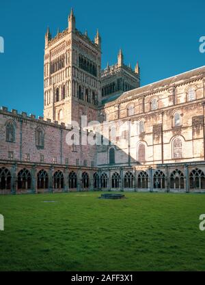 Cathédrale de Durham et la Cour, County Durham, Angleterre Banque D'Images