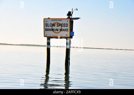 Le comté de Volusia en Floride offre certains des meilleurs de sébaste et de pêche à la truite dans le monde. La célèbre rivière indienne et Mosquito Lagoon action est grand ! Banque D'Images