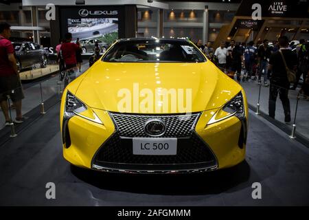 Nonthaburi, Thaïlande, décembre 2018 : Lexus LC 500 sur l'affichage à Bangkok International Motor Expo 2018 au moment de l'impact Arena Muangthong Thani en exposition Banque D'Images