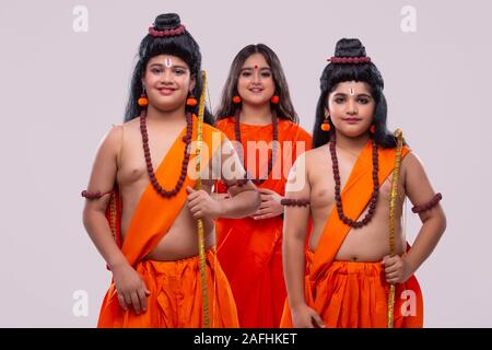 Sita Ram,et lakshman Standing together Banque D'Images