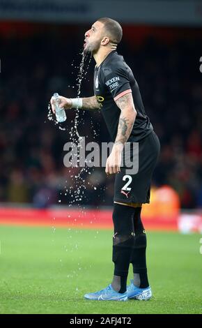 Londres, Royaume-Uni, le 15 décembre.Manchester City's Kyle Walker au cours d'English Premier League entre Arsenal et Manchester City à l'Emirates stadium, Londres, Angleterre le 15 décembre 2019. (Photo par AFS/Espa-Images) Banque D'Images