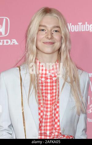 Hunter Schafer aux arrivées pour 2019 Billboard Women in Music Event, Hollywood Palladium, Los Angeles, CA, 12 décembre 2019. Photo par : Priscilla Grant/Everett Collection Banque D'Images