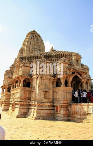 Le temple hindou situé dans le Fort de Chittor au Rajasthan, Inde Banque D'Images