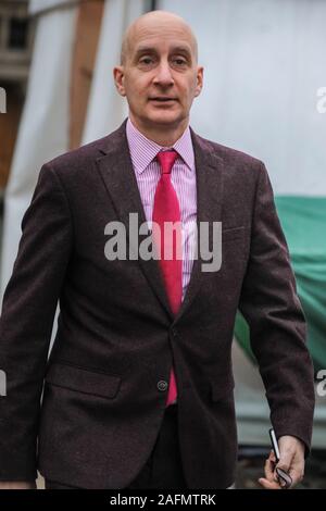 Westminster, Londres, 16 déc 2019. Lord Adonis, Andrew Adonis, par les pairs du travail. Les députés, anciens et nouveaux, ainsi que des pairs et les commentateurs politiques retour à Westminster pour être interrogé avant de retourner au Parlement demain. Credit : Imageplotter/Alamy Live News Banque D'Images