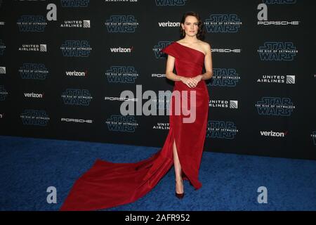 Hollywood, CA. Dec 16, 2019. Ridley Daisy à Star Wars : La montée de Skywalker première mondiale au El Capitan Theatre à Hollywood, Californie le 16 décembre 2019. Credit : Faye Sadou/media/Alamy Punch Live News Banque D'Images