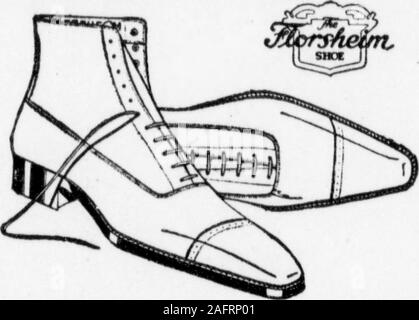 . Highland Echo 1915-1925. Détenu et exploité par FormerMaryville College les hommes. Florsheim Chaussures pour l'homme qui s'en soucie$10 et $12 BADGETTS W. F.Walker, Mgr. Le site Maryville Co. Meubles, malles, Phonograph Records, andPictures pans pour acheter. JOHN HENDRICK EST DE RETOUR SUR L'homme précieux NILL En ofActivity sous toutes ses formes. Mardi après-midi le sourire:visage de notre vieil ami JohnHendrick est apparu sur College Hill.Sur la première instruction Jean madewas qu'il était de retour pour de bon et que nous pourrions compter sur lui avant. temps fromthis John n'a pas announcedhis certainement l'intention d'enfiler la mole Banque D'Images