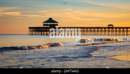 Folly Beach est une ville située sur l'île de la folie dans le comté de Charleston, Caroline du Sud, États-Unis. Folly Beach se trouve dans la Charleston-North Charlest Banque D'Images