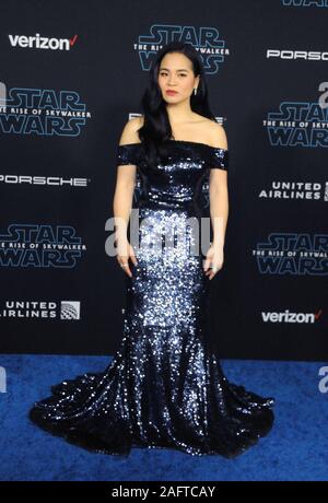 Hollywood, Californie, USA 16 décembre 2019 L'actrice Kelly Marie Tran assiste à Lucasfilm's première mondiale de 'Star Wars : La montée de Skywalker' le 16 décembre 2019 à Hollywood, Californie, USA. Photo de Barry King/Alamy Live News Banque D'Images