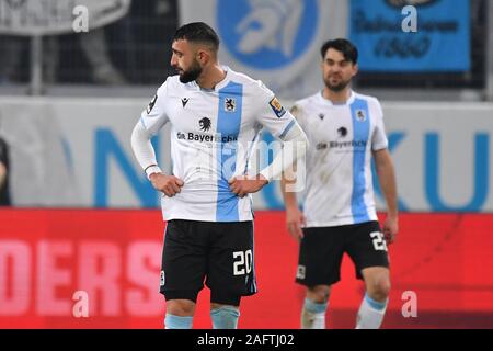 Berlin, Deutschland. Dec 16, 2019. Efkan BEKIROGLU (TSV Munich 1860), déception, frustré, déçu, frustratedriert, découragée, l'action. 3e ligue de football, 19e journée, le FC Ingolstadt 04 - TSV Munich 1860 2-2, sur 16.12.2019. Sportpark AUDI Ingolstadt. DFL RÈGLEMENT INTERDIT TOUTE UTILISATION DES PHOTOGRAPHIES COMME DES SÉQUENCES D'IMAGES ET/OU QUASI-vidéo. Utilisation dans le monde entier | Credit : dpa/Alamy Live News Banque D'Images