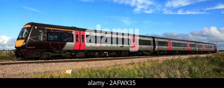 Cross Country Turbostar 170104 passant Whittlesey town, Fenland, Cambridgeshire, Angleterre Banque D'Images