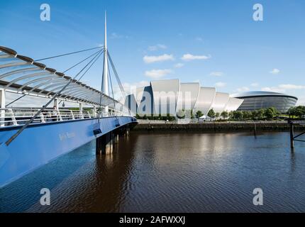 Timbre pont, l'Armadillo Clyde Auditorium et de l'Hydro, Glasgow, Ecosse Banque D'Images