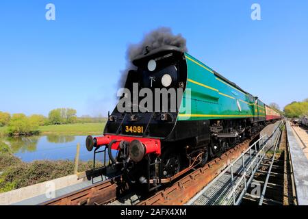 Train à vapeur 92 Squadron, Nene Valley Railway, Wansford, Peterborough, Cambridgeshire, Angleterre Banque D'Images