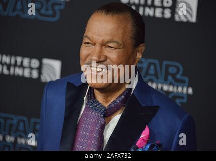 Los Angeles, USA. Dec 16, 2019. Billy Dee Williams arrive à Disney's STAR WARS LA MONTÉE DE SKYWALKER tenue à l'Kodak Theater à Hollywood, CA le Lundi, Décembre 16, 2019 ?. (Photo par Sthanlee B. Mirador/Sipa USA) Crédit : Sipa USA/Alamy Live News Banque D'Images