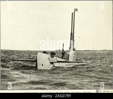 . St Nicholas [Série]. probabilité la torpille-bateau va atteindre la taille du destroyer, le latterwill et augmenter jusqu'à ce que son dis-placement est peu au-dessous de celle de l'actuel scout-cruiser. Les exploits du sous-marin ont été si son alded-que sa renommée est nowwidely sung. Sir PercyScott navaltactician britannique, le grand expert, longago et prédit que le sous-marin entre en itsown, et d'une grande prophétie a été extenthis veri-fied. Les Allemands ont ravagé ce haveindeed avec leur audace han-dled sous-métier de l'eau, mais une analyse minutieuse de la situation fait ressortir le co Banque D'Images