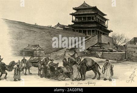 Hatamen Gate, Beijing, Chine, 1898. Voir des chameaux devant le portail et la tour à l'entrée de la ville fortifiée de Pékin (aujourd'hui Beijing). 'Ha-Ta-Men à Pékin". À partir de "Rund um die Erde" [le Tour de la terre], écrit et illustré par C. W. Allers. [Union Deutsche Verlagsgesellschaft, Stuttgart, 1898] Banque D'Images