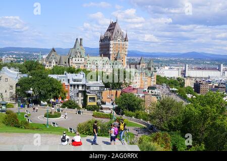 Une vue lointaine de l'hôtel Fairmont Le Château Frontenac à partir de la Citadelle, le Vieux Québec, Canada Banque D'Images