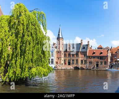 L'affichage classique des canaux de Bruges. La Belgique. Banque D'Images