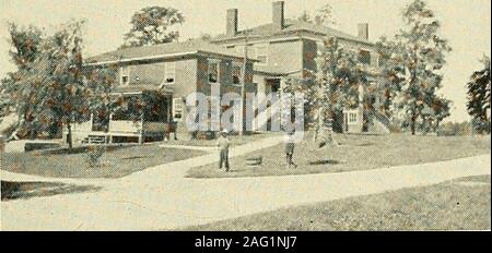 . La proportion de troubles mentaux en Virginie : un rapport spécial de l'État Conseil d'organismes de bienfaisance et des corrections à l'assemblée générale de dix-neuf seize sur la faiblesse d'esprit dans l'état de Virginie, ainsi qu'un plan pour la formation, la ségrégation et la prévention de la procréation des faibles d'esprit. Banque D'Images